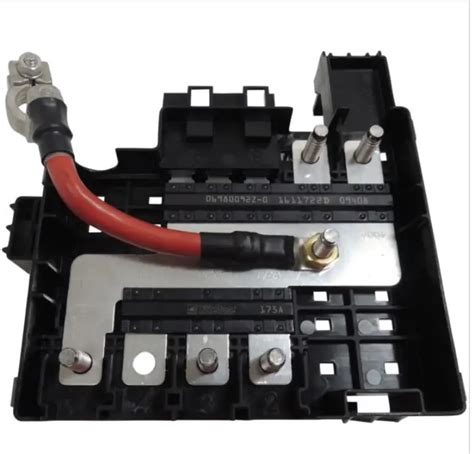 chevrolet silverado 2013 junction box|Battery Distribution Engine Compartment Fuse Block.